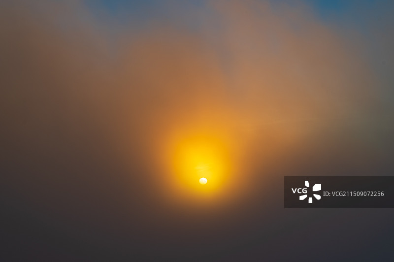 铜鼓峰日出清新云彩系列图片素材