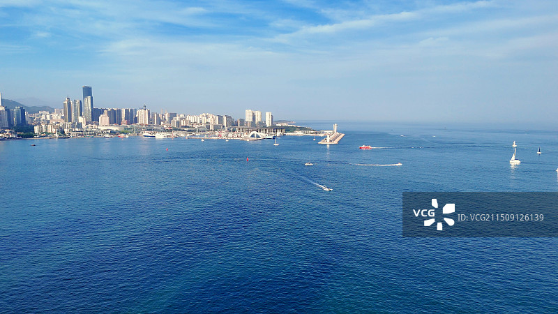 青岛奥帆中心海岸线风光图片素材