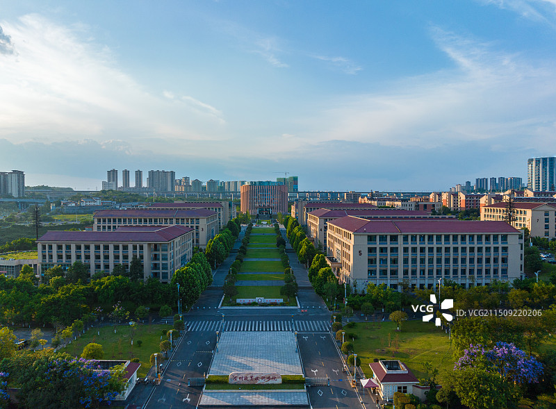泸州职业技术学院校区航拍视角图图片素材