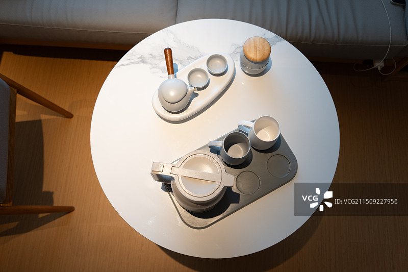 中国茶艺休息室，泡茶喝茶饮茶，陶瓷茶具茶盘图片素材