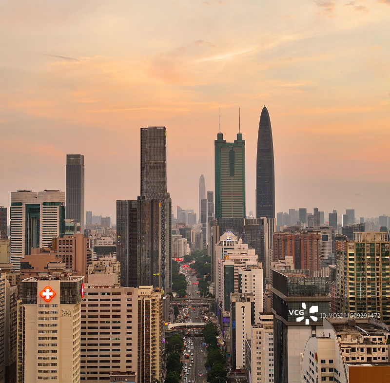 广东省深圳市罗湖区深南东路国贸东门老街片区夜景航拍图片素材