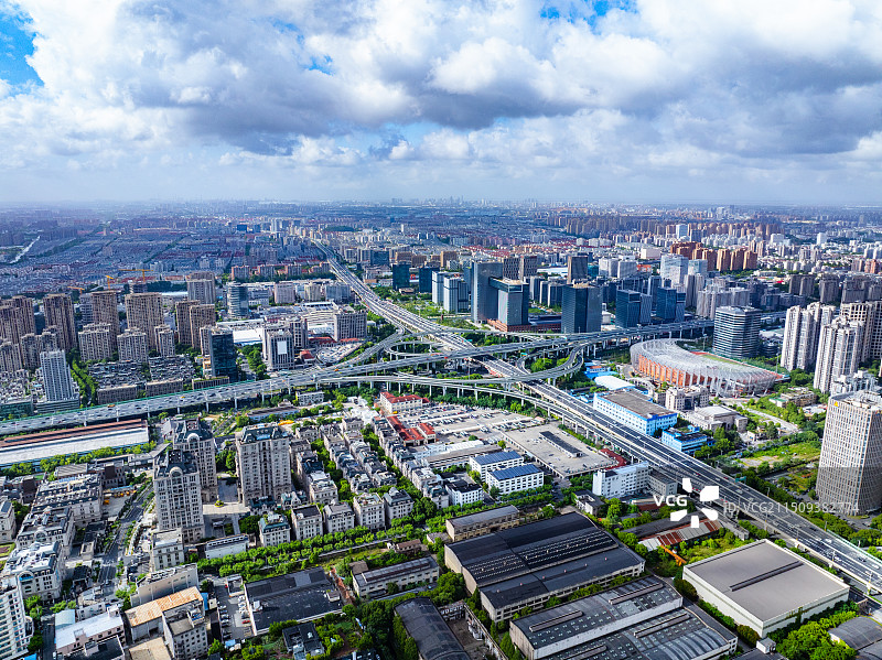 航拍上海上海汶水路南北高架中环路立交桥图片素材