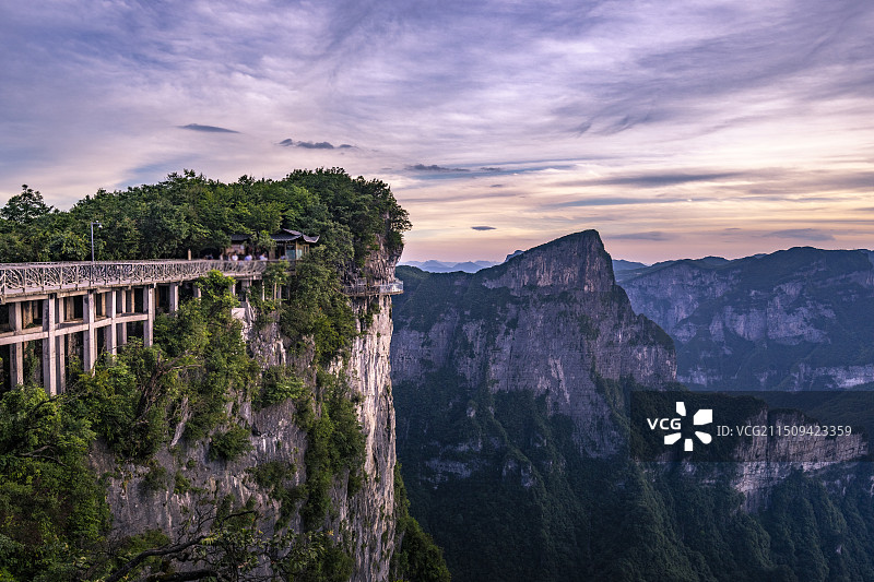 湖南张家界天门山栈道图片素材