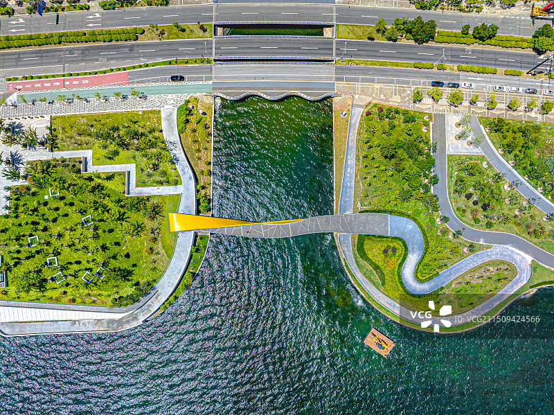 上海临港滴水湖景观桥 E港桥 青祥港 环水桥 青缎桥 设计灵感莫比乌斯环寓意无限 湿地公园艺术建筑图片素材