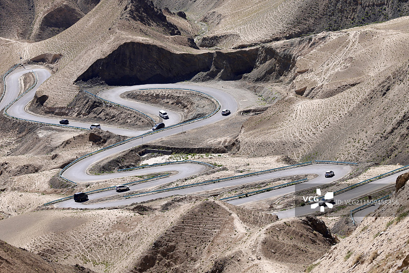 帕米尔高原盘龙古道图片素材