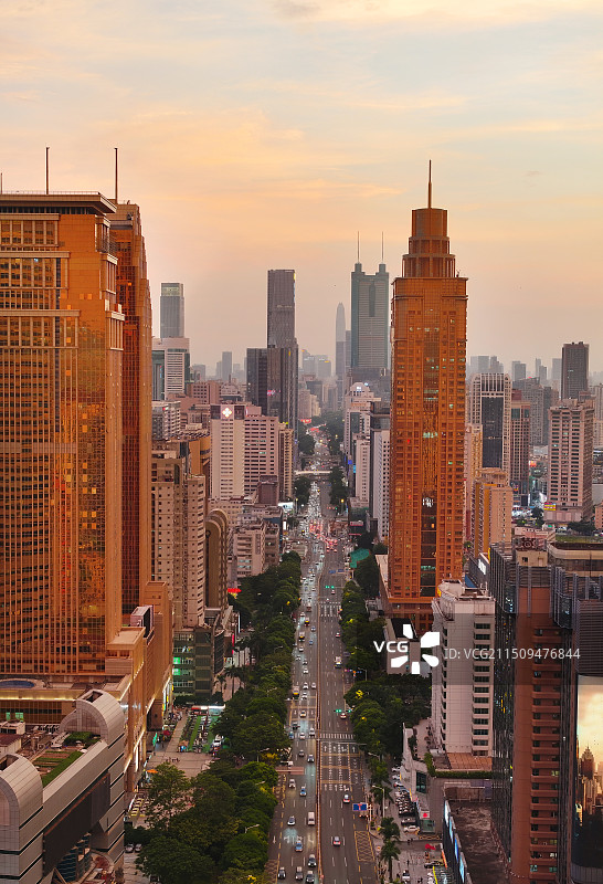 广东省深圳市罗湖区深南东路国贸东门老街片区夜景航拍图片素材