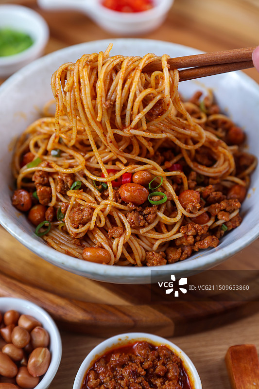 肉酱面/肉酱米粉/肉酱面条图片素材