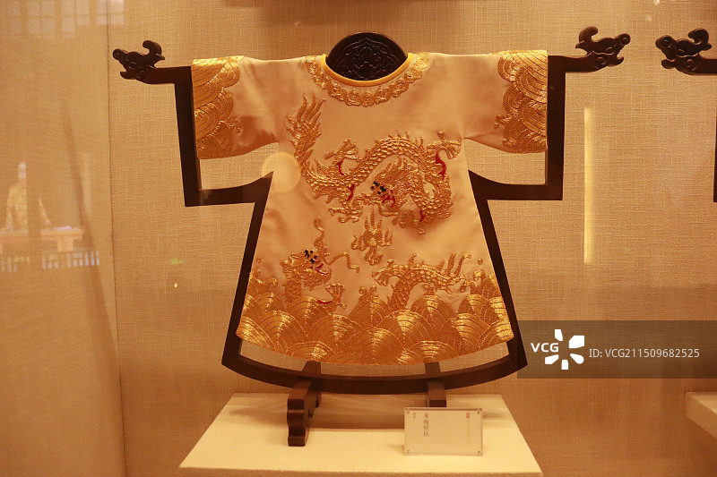 龙袍壁挂图片素材