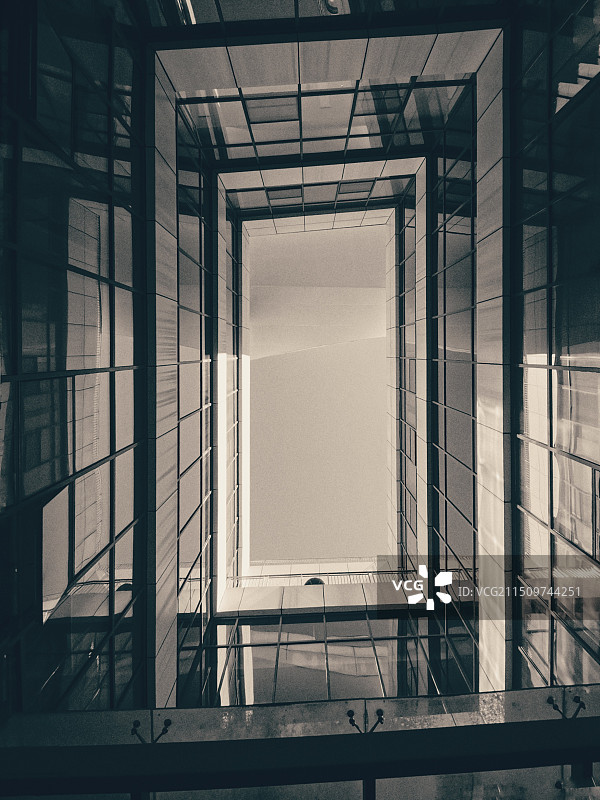 建筑 室内 结构 构成 线条 玻璃窗图片素材