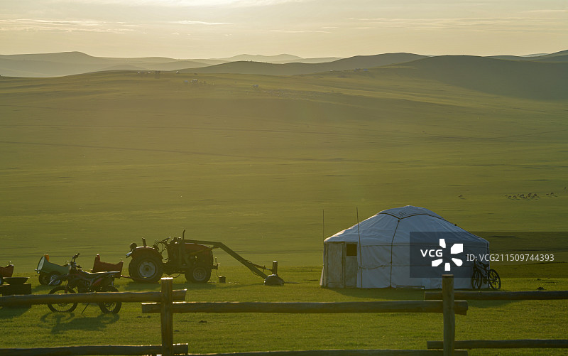 牧场蒙古包图片素材