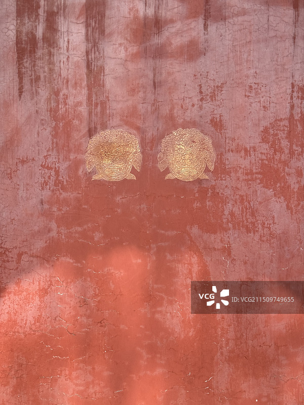 北京颐和园红色门图片素材