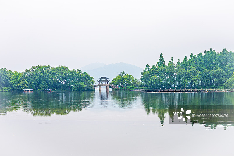 西湖玉带桥图片素材