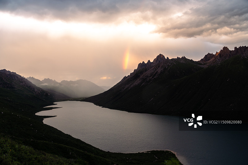 年宝玉则图片素材