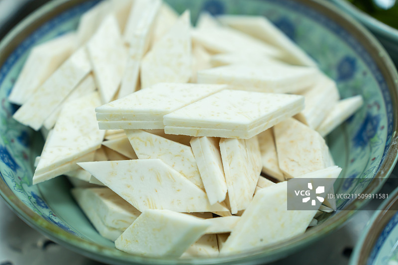 新鲜芋头切片图片素材