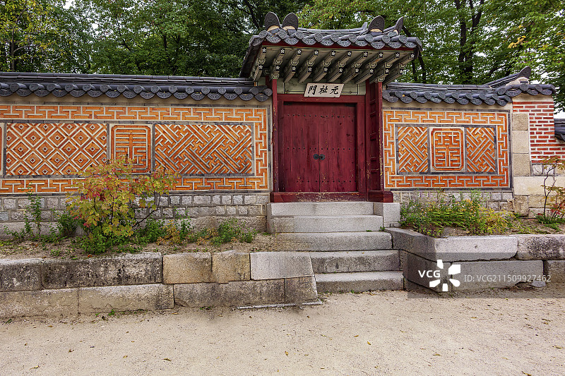 韩国首尔景福宫元祉门图片素材