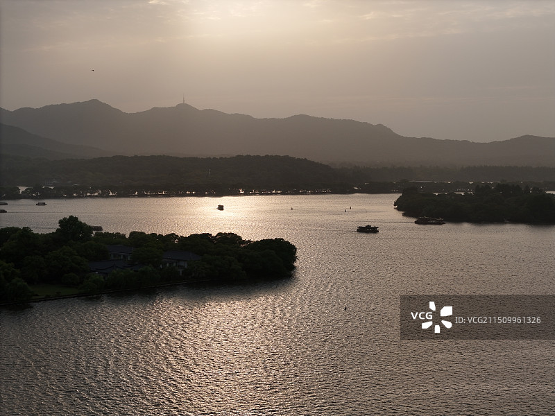 西湖长桥落日图片素材