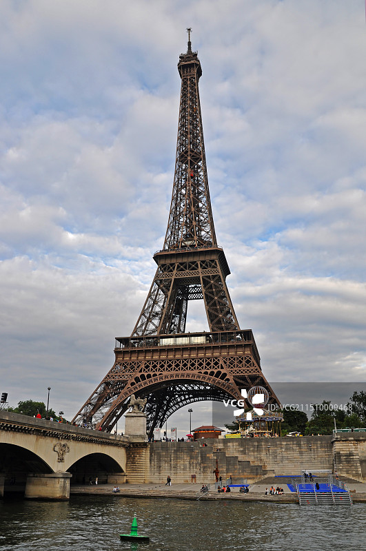 法国巴黎，埃菲尔铁塔风景。图片素材
