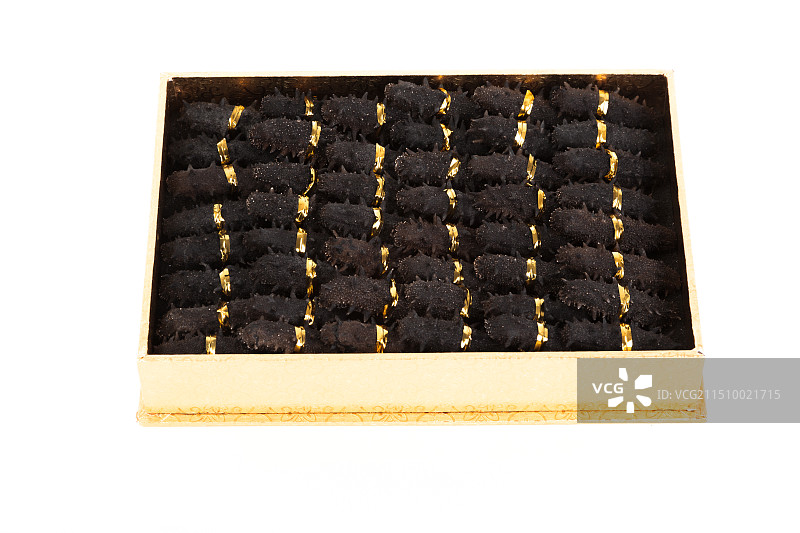 影棚拍摄大连特产淡干海参及通用礼盒图片素材