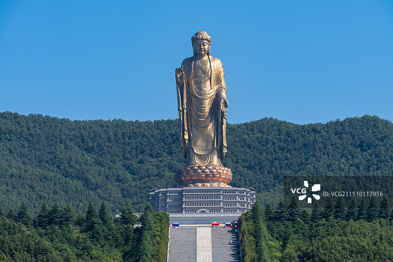 河南佛泉寺中原大佛图片素材