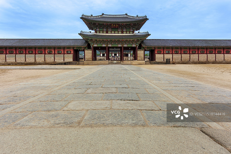 韩国首尔景福宫勤政门图片素材