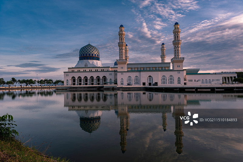 马来西亚水上清真寺 仙本那卡帕莱图片素材