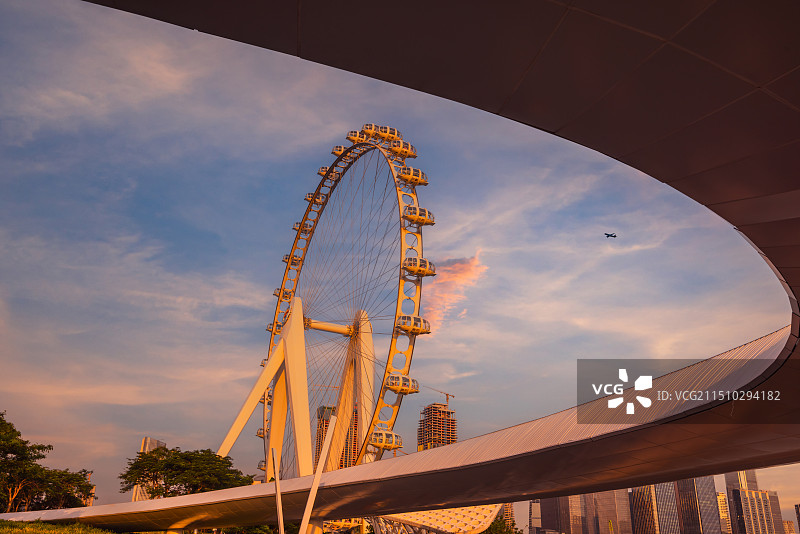 深圳市欢乐港湾湾区之光摩天轮图片素材