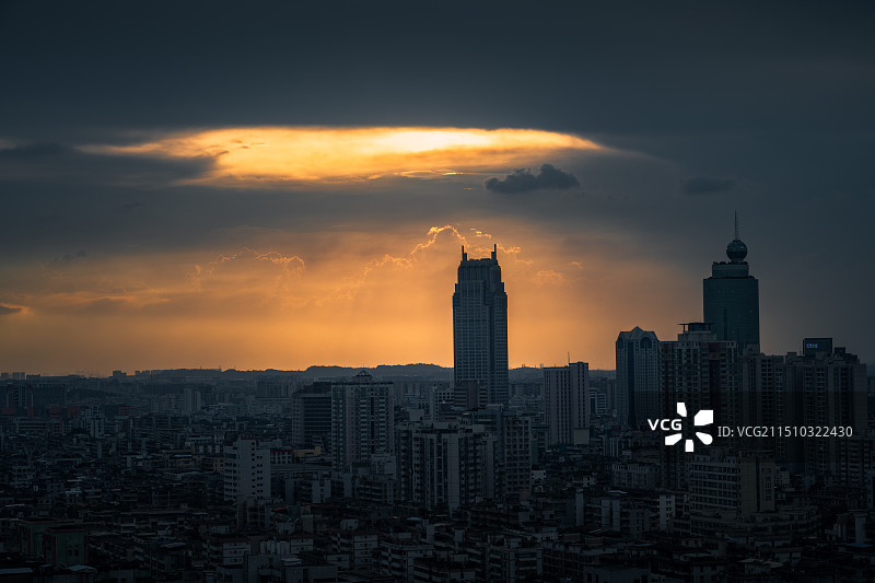 骤雨后◆禅城区◆佛山图片素材
