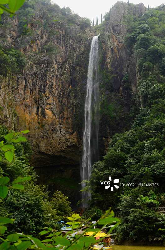 浙江磐安舞龙侠瀑布图片素材