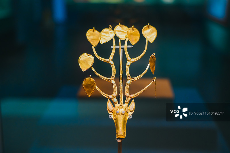 鹿角金步摇 北魏   青岛市博物馆“黄河从草原上流过——内蒙古黄河流域古代文明展 ”图片素材