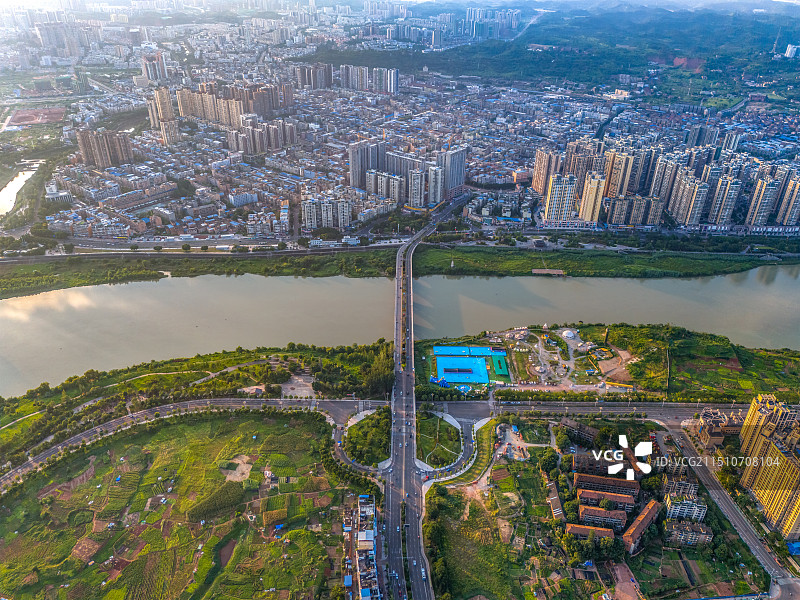 资阳东门大桥全景航拍图片素材