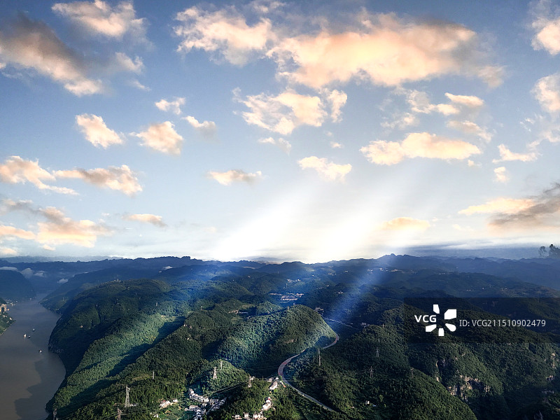 航拍西陵峡景区自然风光图片素材