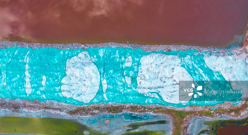 中国死海，山西省运城市七彩盐湖风光图片素材