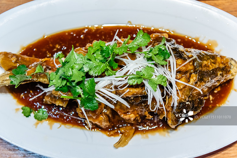 一盘老成都脆皮鱼图片素材