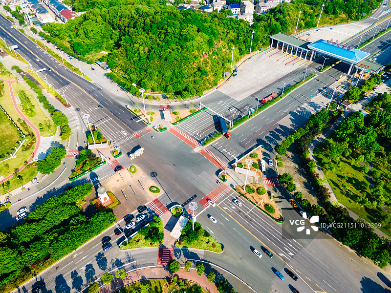 鄂州市高速公路路口，展现现代交通的便捷与复杂图片素材