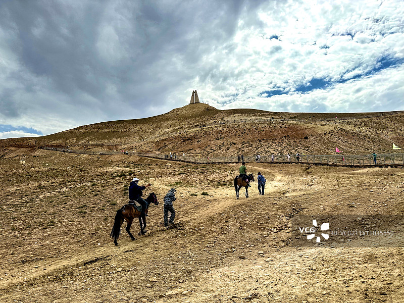 打卡西极～西极位于祖国西陲的乌恰县，是我国最西落日最晚的圣地。图片素材