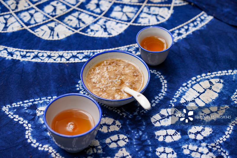 云南大理非遗项目白族三道茶图片素材