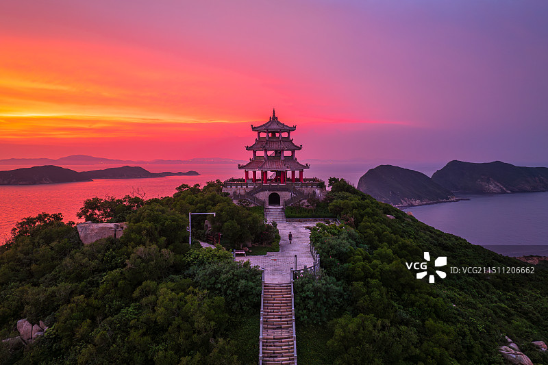 珠海东澳岛蜜月阁晚霞图片素材