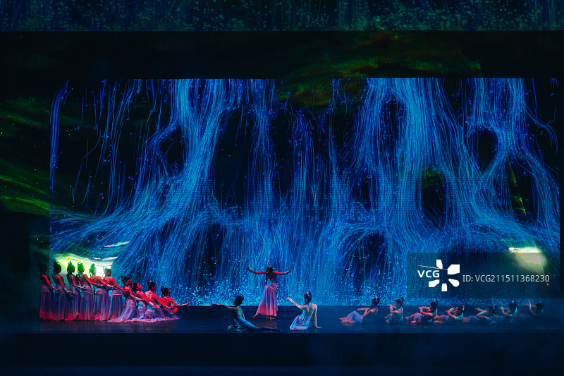 恩施西兰卡普民族舞台剧演出图片素材