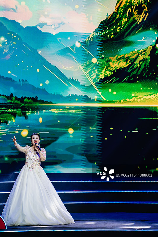 湖北恩施州 土家歌舞 武陵山腹地 民族文化 地域风情浓郁图片素材