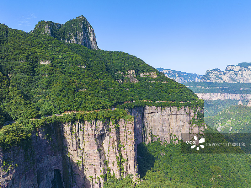 太行山风光雄奇壮美，峡谷、云海、奇峰、绝壁，风景如画，不愧“天下之脊”图片素材