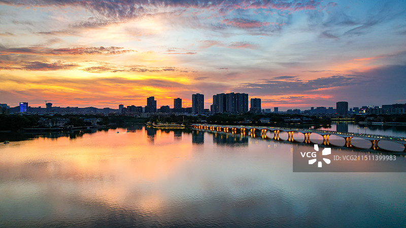 南京江宁百家湖晚霞图片素材