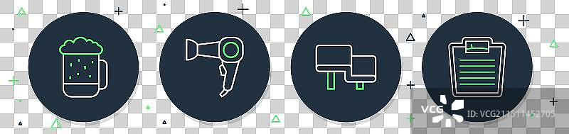 吹风机、桑拿木凳与木制啤酒组合图片素材