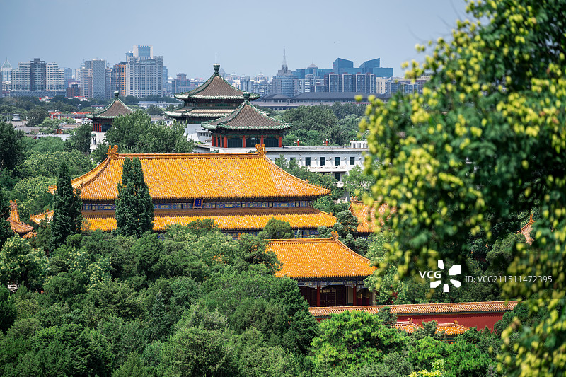 北京中轴线：中轴线上的古建筑寿皇殿图片素材