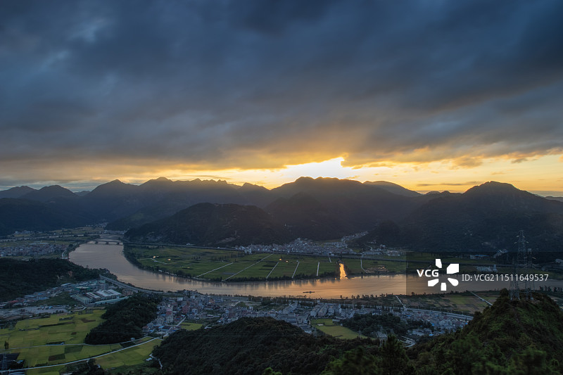 楠溪江日出图片素材