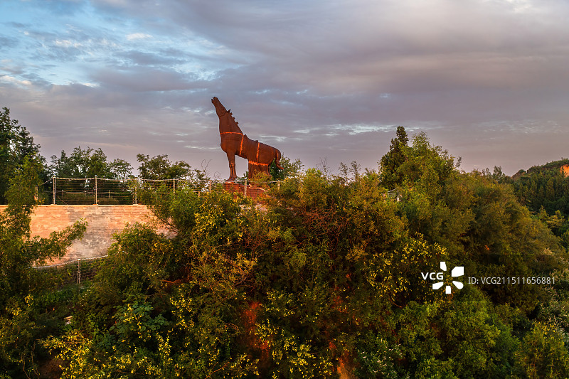 河南省郑州市荥阳市鸿沟古战线 汉霸二王城 楚河汉界图片素材
