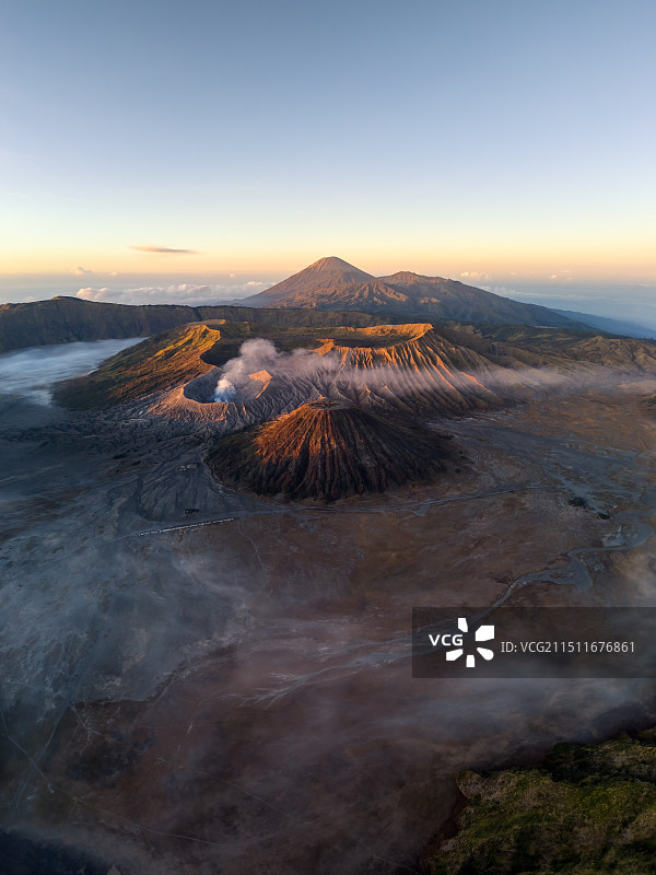印度尼西亚布罗莫火山图片素材