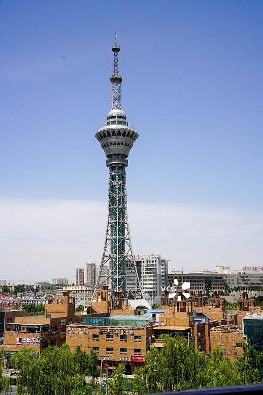 喀什古城街道南疆风光建筑特色民居街道昆仑塔图片素材