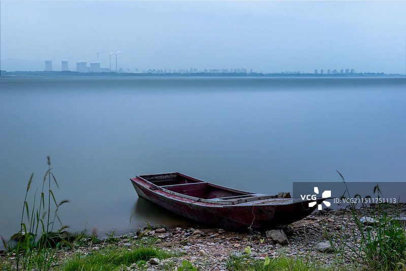 安静的中山湖图片素材
