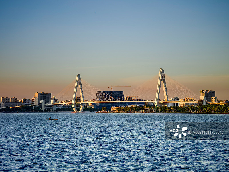 世纪大桥夕照图片素材