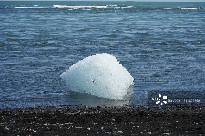 冰岛瓦特纳国家公园J杰古沙龙冰河湖钻石沙滩图片素材